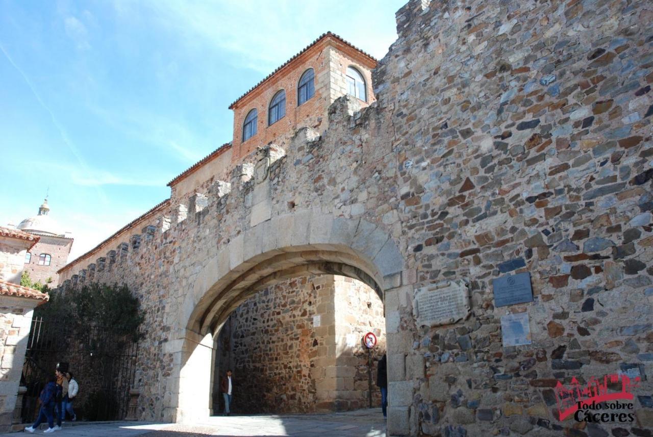 Puerta De 3 Caces